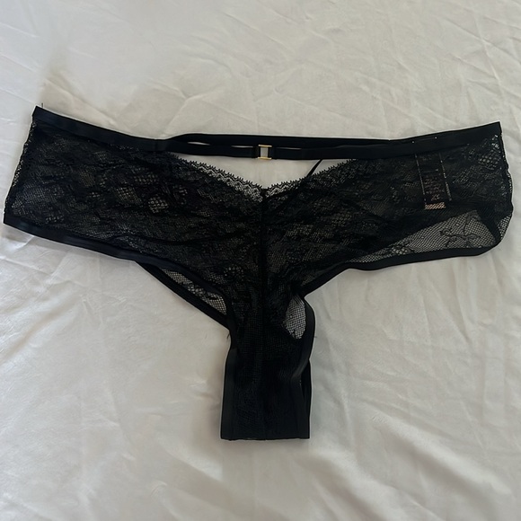 NWT Bundle of 2 VS Cheeky Panties Size L - Picture 5 of 8